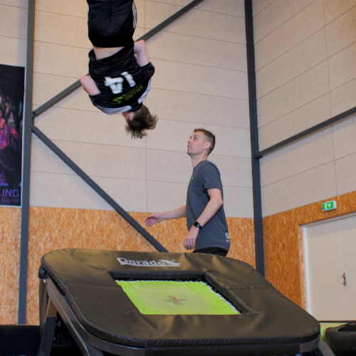 vlcsnap-2025-05-14-22h26m06s050